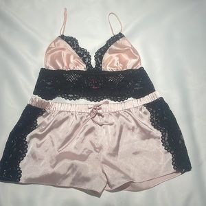 Sexy satin pink and black lace lingerie pj set 🌸